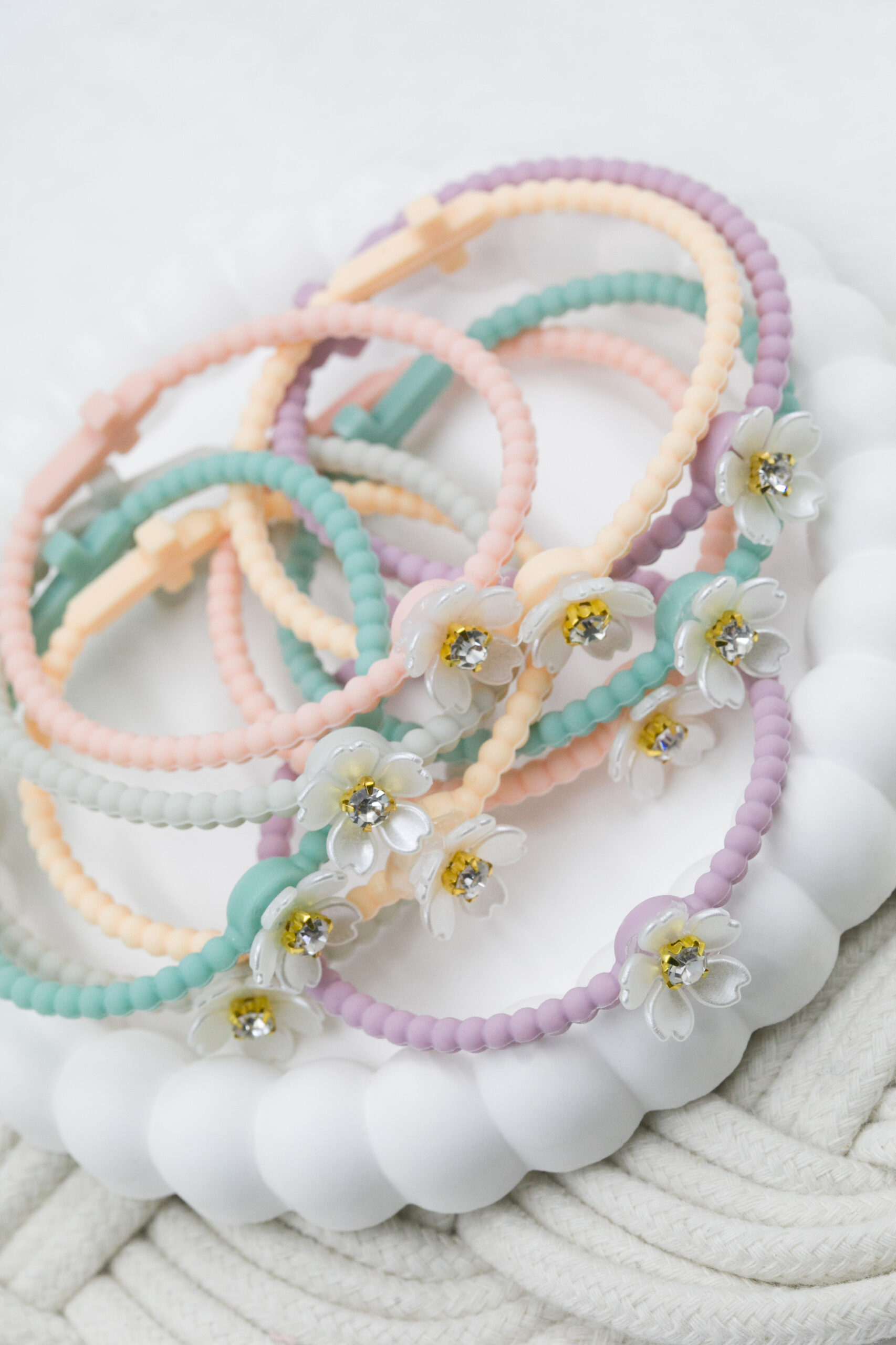 28jWGGKgrzCB_fmnHHX5UgNeltQ1HZriqrNORmZR1ww