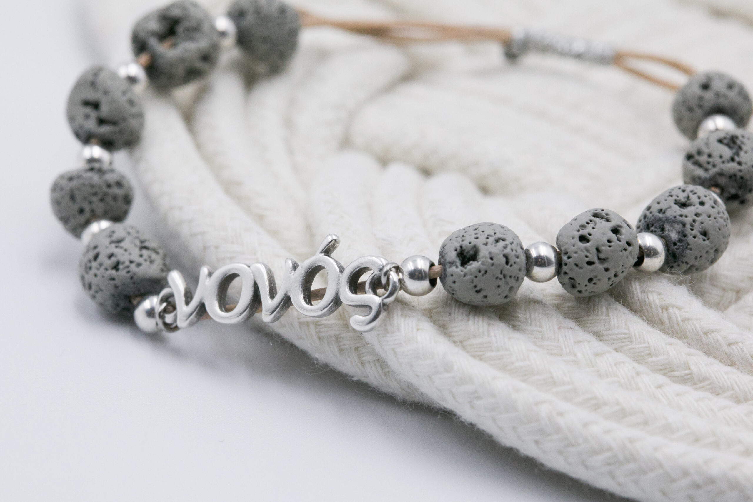 CZHrSZjhkOCnhU7evZ_On8O0W2xBA0FI8rf3A_VfXYo