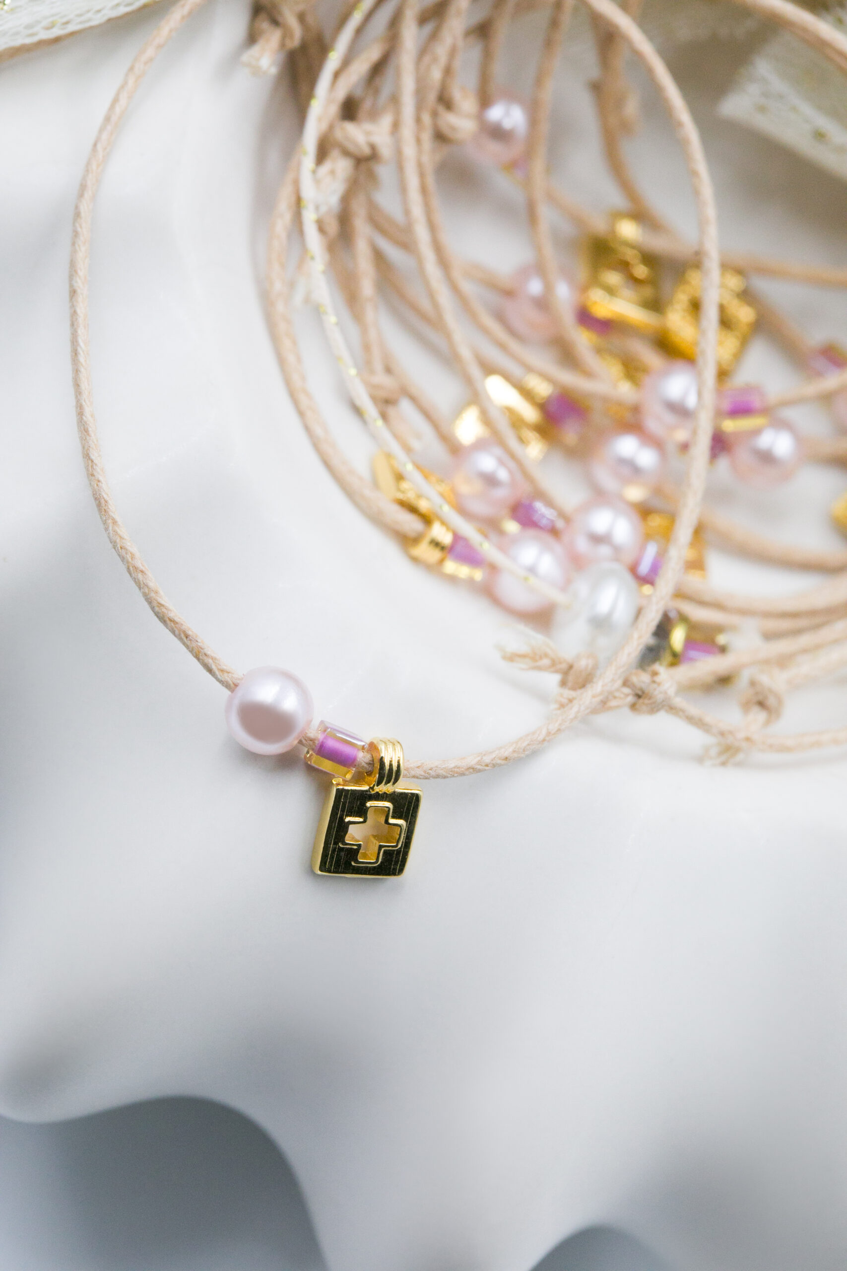 _HnebHJun_spsESNN3KHdwHAgawehh07NE2YCrhI6-Y