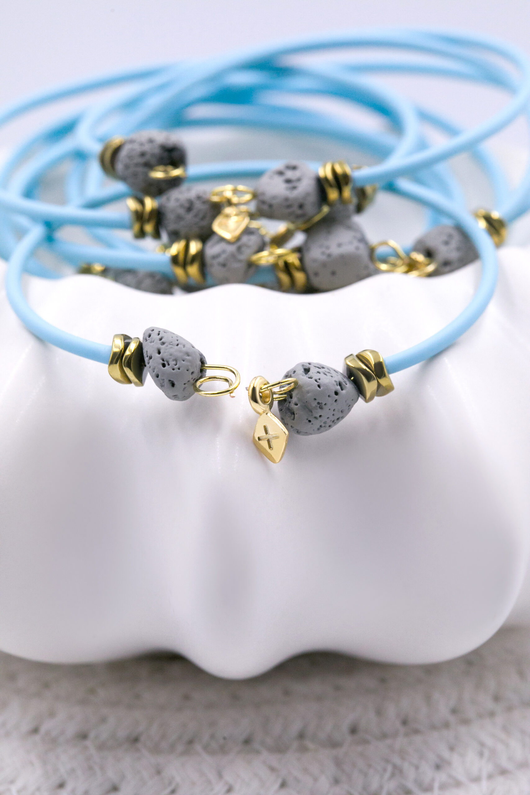 Mhl8IklWiIYkx2FJK15GowAzMUE2CaqSusI_4ApDZxU