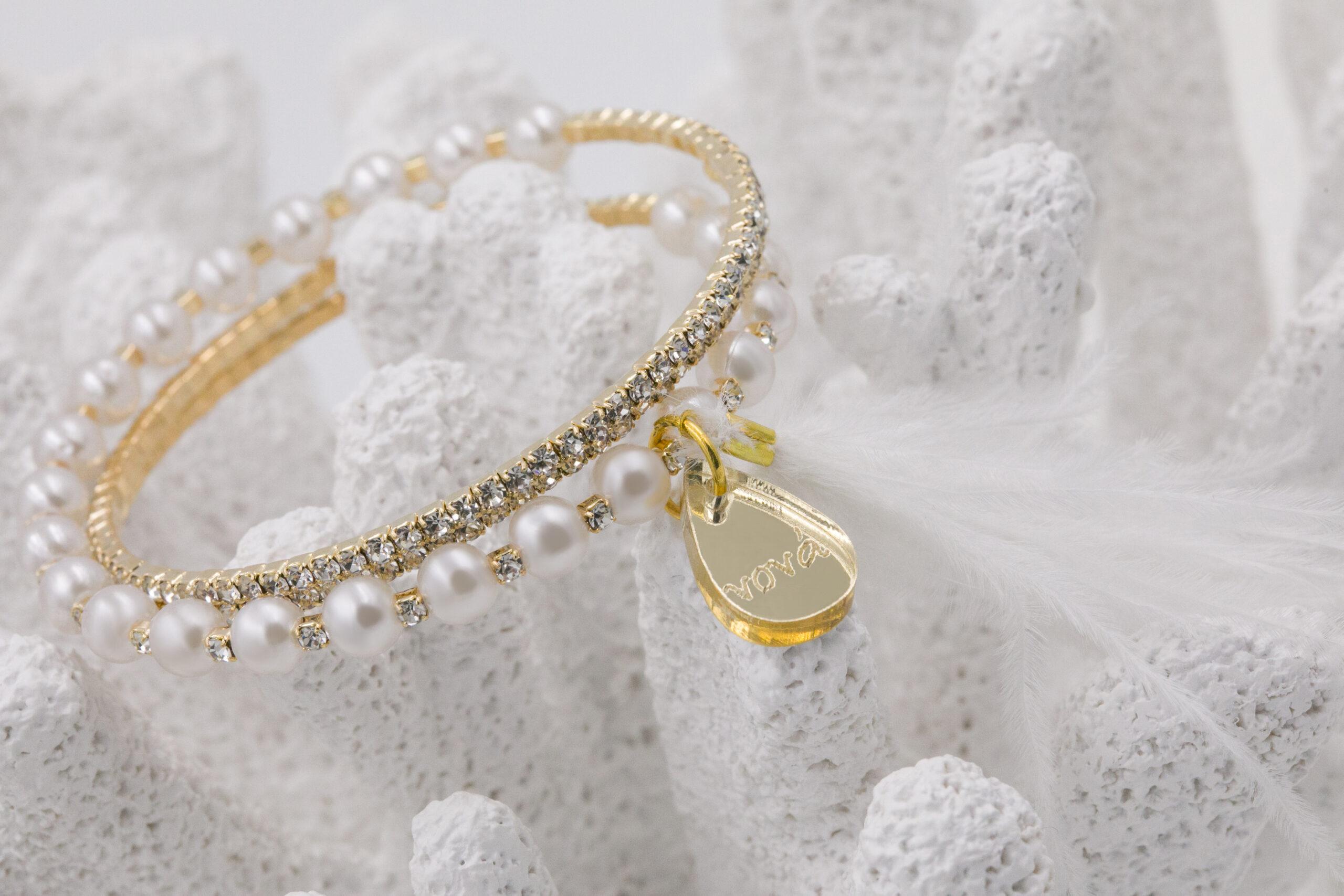 oUrXU970KmyEd_NRKf9Updlhd6psZw2WCrzzMdyw58I