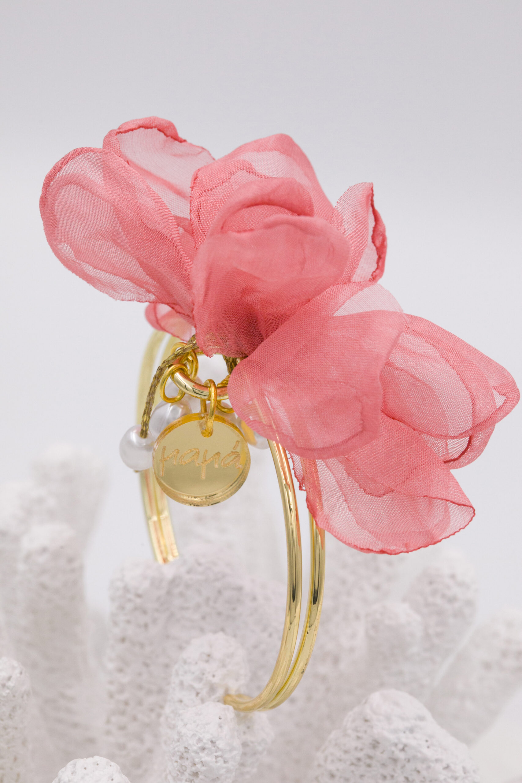 p5uoNKg9hZTQki_EQKdk3VPS-An84Q8n80OYvBnJw5U