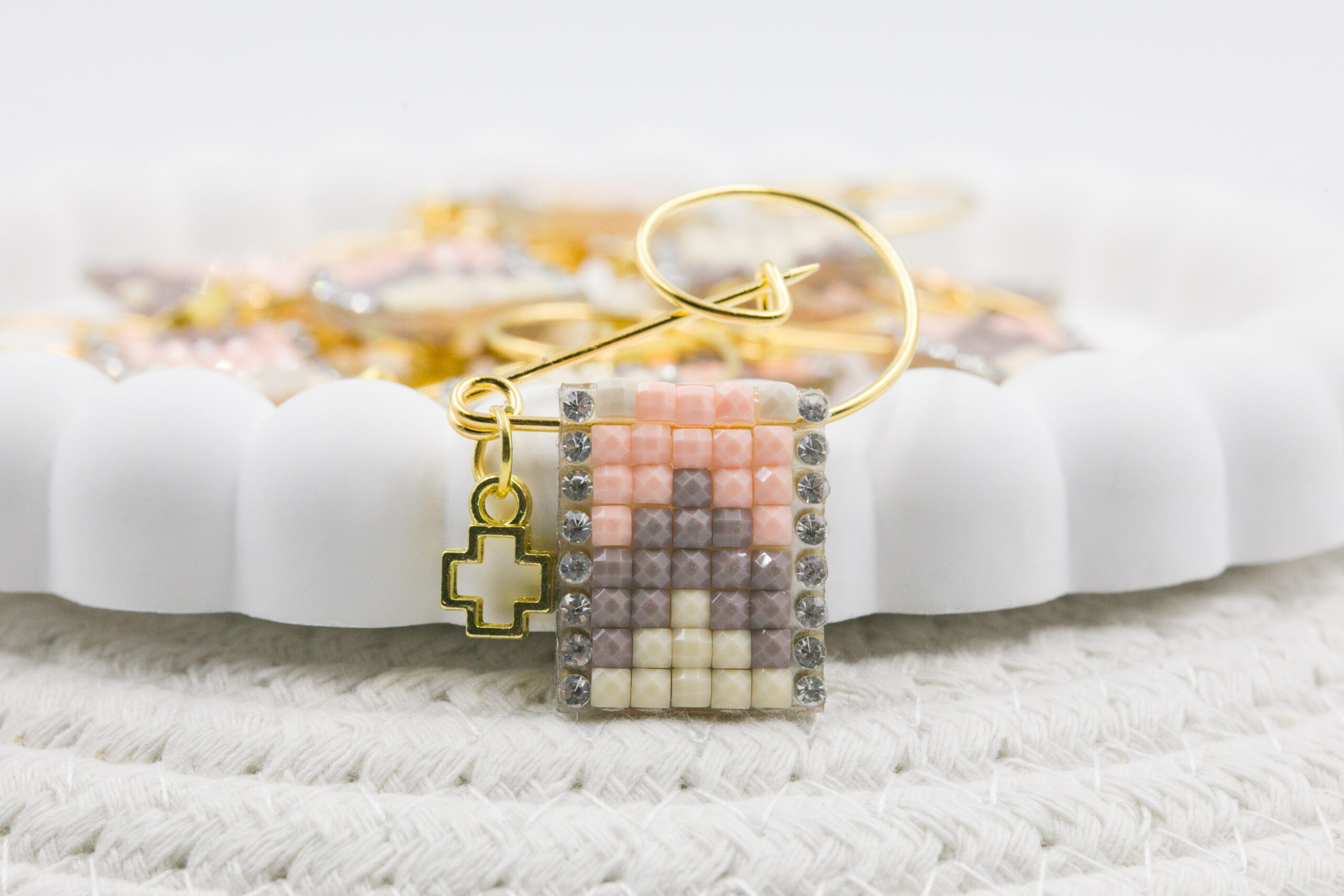 wYS4hhyGp_TW3n6GDdCOH5Rg_eCCSyqdxIW1pjMJIas